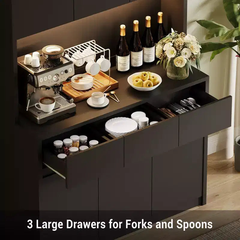 Armoire de rangement de cuisine avec station de recharge, vaisselier de cuisine de style ferme de 178 cm de haut avec support pour micro-ondes, garde-manger avec tiroirs et étagères