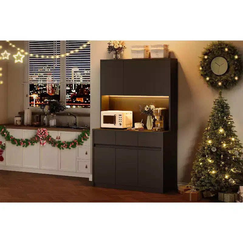 Armoire de rangement de cuisine avec station de recharge, vaisselier de cuisine de style ferme de 178 cm de haut avec support pour micro-ondes, garde-manger avec tiroirs et étagères